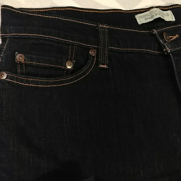 LEVÍ'S JEANS PERFECTLY SLIMMING 14 plus - Picture 2 of 8